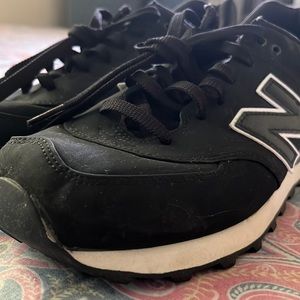 Men’s New Balance shoes
